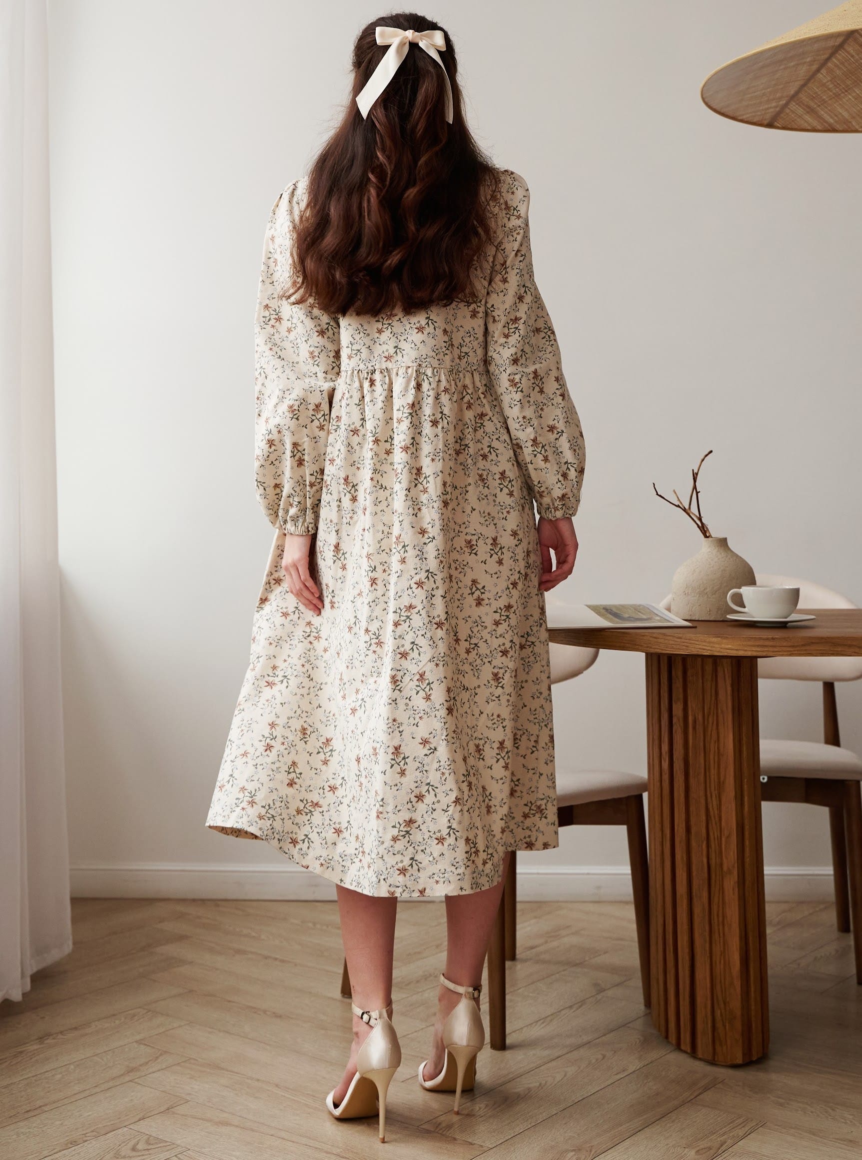 Платье с завязками. Фото 3