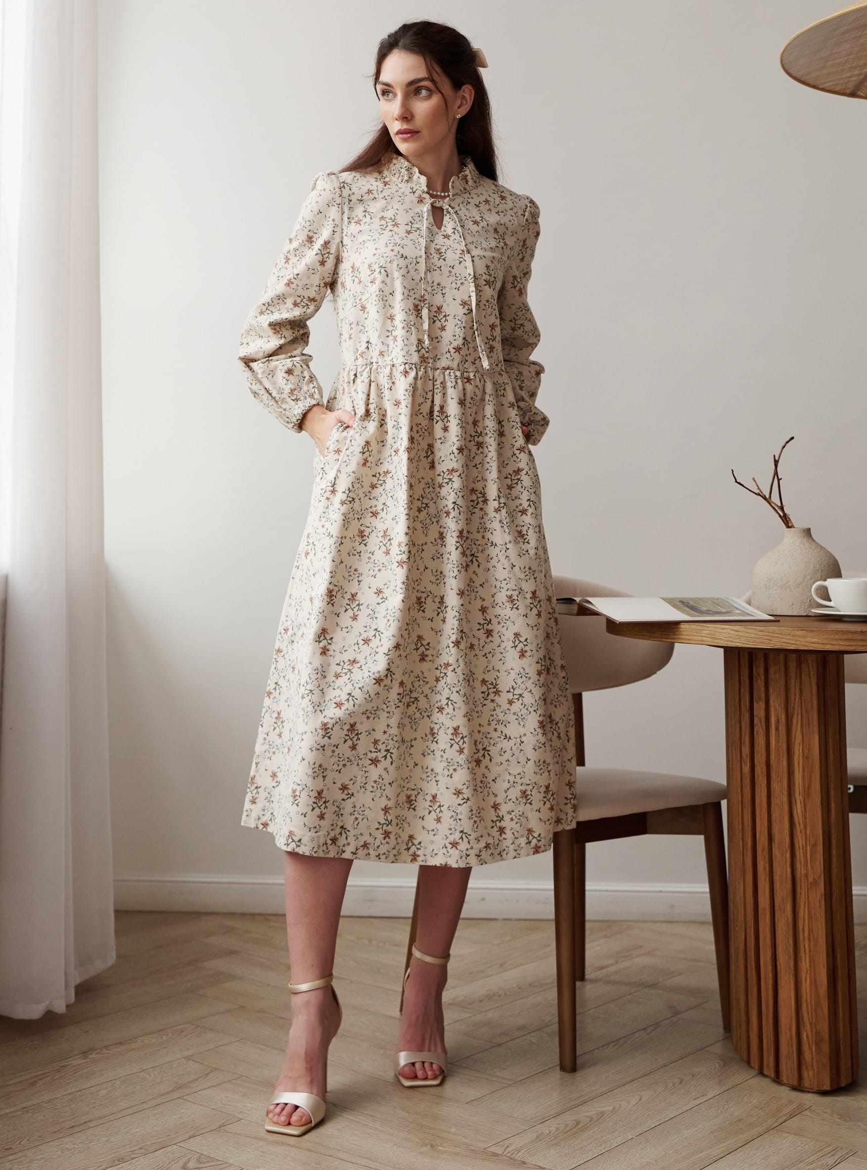 Платье с завязками. Фото 11